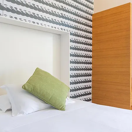 Отель Xilhotel By Perle Di Puglia Галлиполи